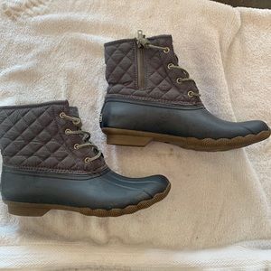 EUC Sperry Booties Size 10